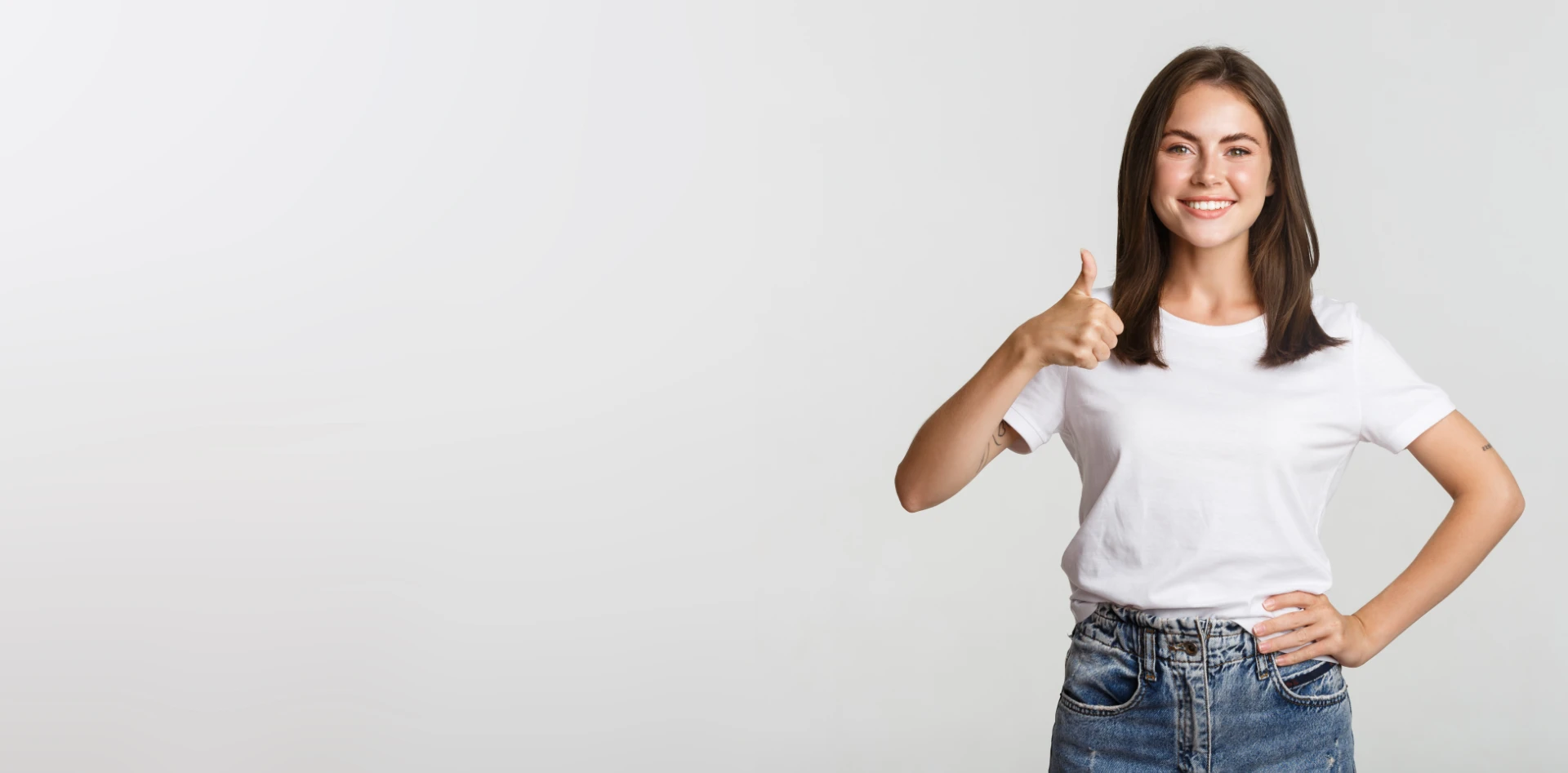 Pacientes sonriendo en Cumbres Centro Odontológico